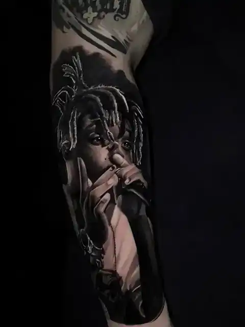 Arif-Roswell-Realism-Tattoo